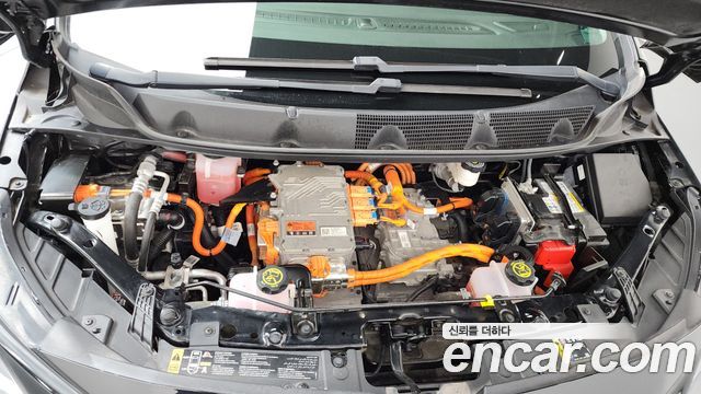 Chevrolet Bolt EV EV Premier 2023 — фото 6