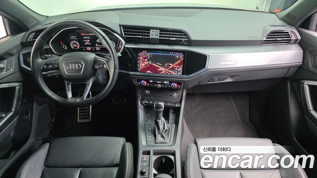 Audi Q3 (F3) 35 TDI Premium Sportback 2022 — фото 7