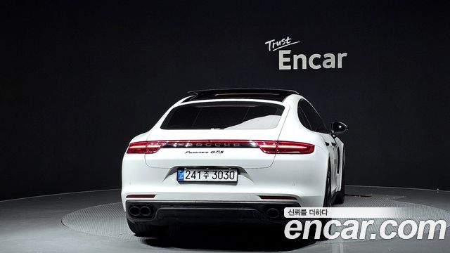 Porsche Panamera (971) 3.0 AWD 2018 — фото 4