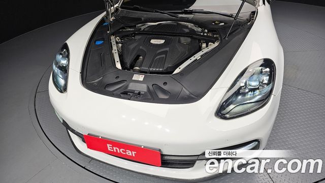 Porsche Panamera (971) 3.0 AWD 2018 — фото 6