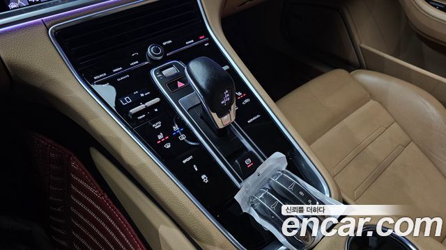 Porsche Panamera (971) 3.0 AWD 2018 — фото 9