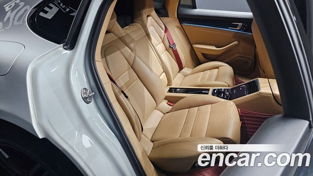 Porsche Panamera (971) 3.0 AWD 2018 — фото 11