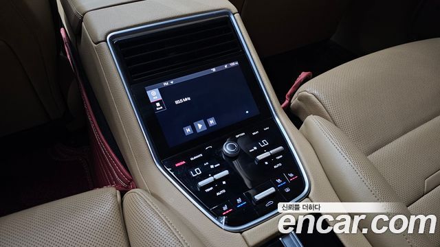 Porsche Panamera (971) 3.0 AWD 2018 — фото 18