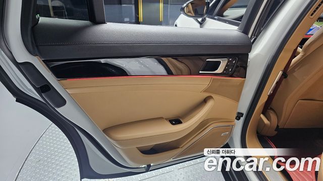 Porsche Panamera (971) 3.0 AWD 2018 — фото 25
