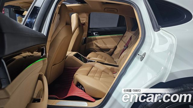 Porsche Panamera (971) 3.0 AWD 2018 — фото 26