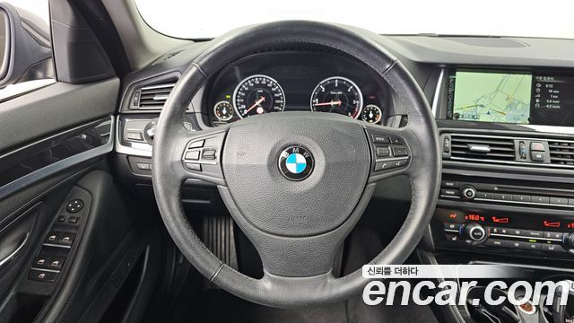 BMW 5 Series (F10) 520d 2014 — фото 13