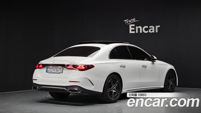 Mercedes-Benz E-Class (W214) E300 4MATIC AMG Line 2026 — фото 2