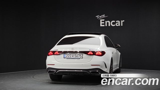 Mercedes-Benz E-Class (W214) E300 4MATIC AMG Line 2026 — фото 4