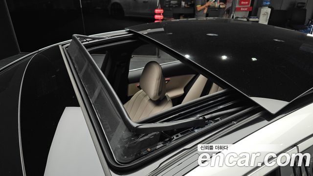 Mercedes-Benz E-Class (W214) E300 4MATIC AMG Line 2026 — фото 19