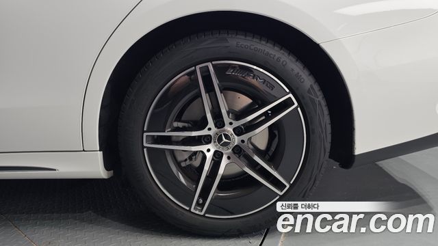 Mercedes-Benz E-Class (W214) E300 4MATIC AMG Line 2026 — фото 21