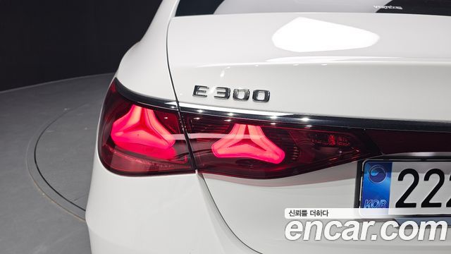 Mercedes-Benz E-Class (W214) E300 4MATIC AMG Line 2026 — фото 23