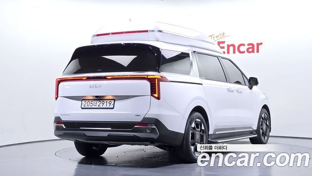 Kia Carnival (IV) HEV 4-Seater Hi Limousine Signature 2025 — фото 2