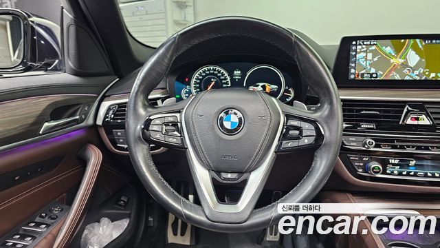 BMW 5 Series (G30) 520d M Sport Package Plus 2018 — фото 13