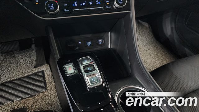 Hyundai Sonata (DN8) 2.0 Premium Plus 2022 — фото 9