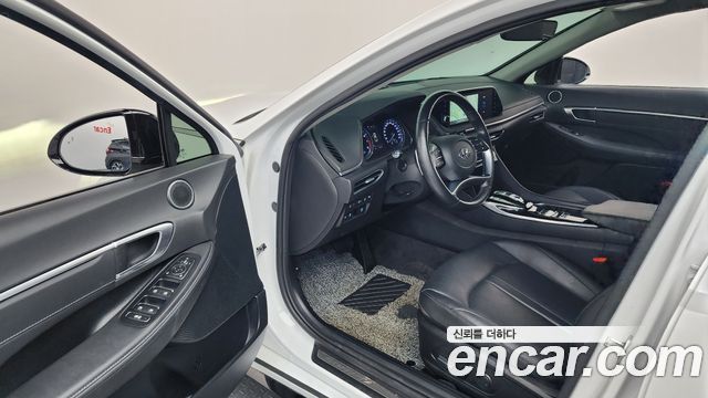 Hyundai Sonata (DN8) 2.0 Premium Plus 2022 — фото 10