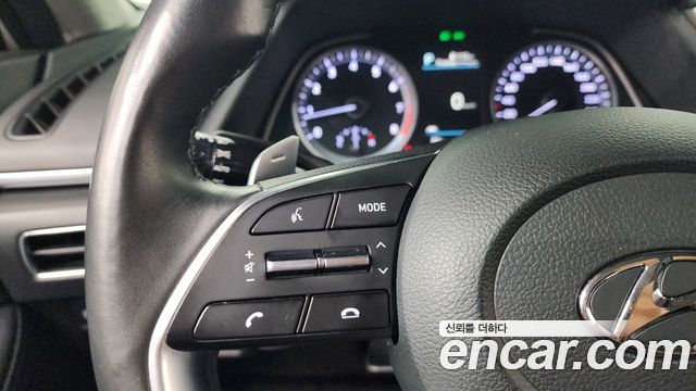Hyundai Sonata (DN8) 2.0 Premium Plus 2022 — фото 17