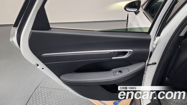 Hyundai Sonata (DN8) 2.0 Premium Plus 2022 — фото 25