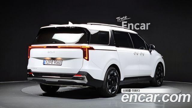Kia Carnival (IV) Gasoline 9-Seater Noblesse 2024 — фото 2
