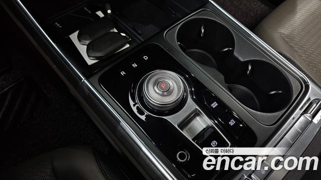 Kia Carnival (IV) Gasoline 9-Seater Noblesse 2024 — фото 9