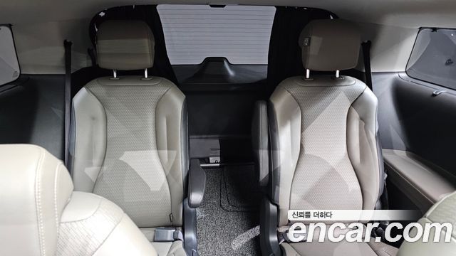 Kia Carnival (IV) Gasoline 9-Seater Noblesse 2024 — фото 11