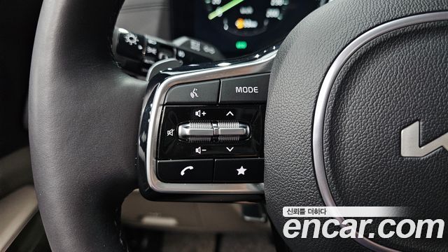 Kia Carnival (IV) Gasoline 9-Seater Noblesse 2024 — фото 27