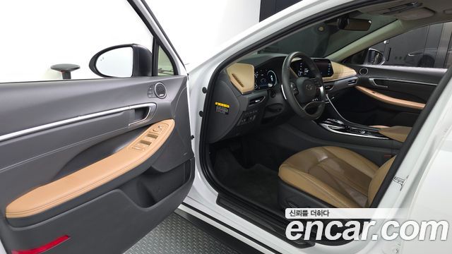 Hyundai Sonata Hybrid (DN8) Inspiration 2021 — фото 10