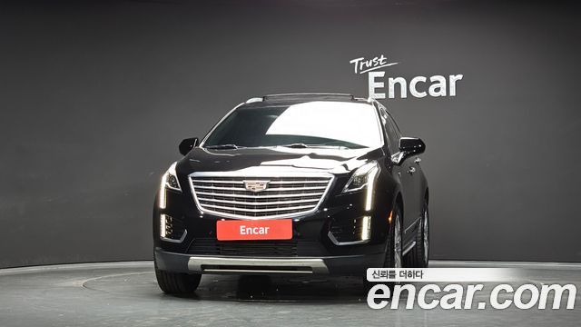 Cadillac XT5 3.6 Platinum 2018 — фото 3