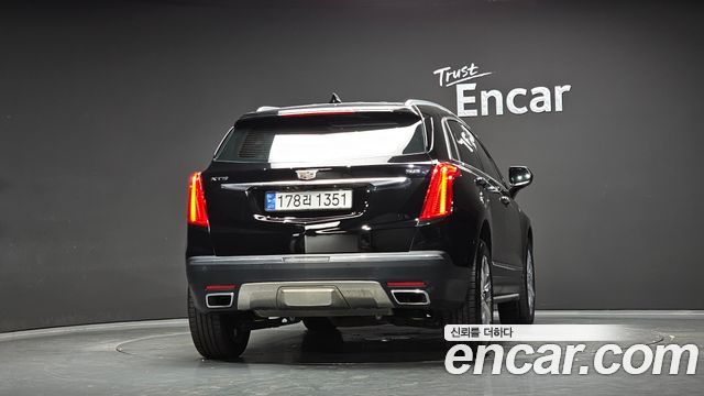 Cadillac XT5 3.6 Platinum 2018 — фото 4