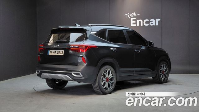 Kia Seltos Gasoline 1.6 Turbo 2WD Signature 2023 — фото 2