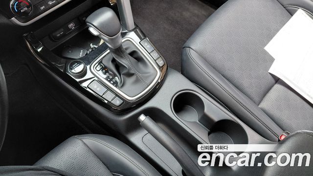 Kia Seltos Gasoline 1.6 Turbo 2WD Signature 2023 — фото 20