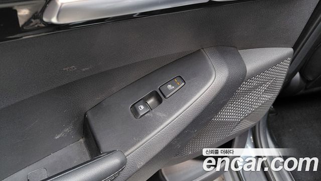 Kia Seltos Gasoline 1.6 Turbo 2WD Signature 2023 — фото 28