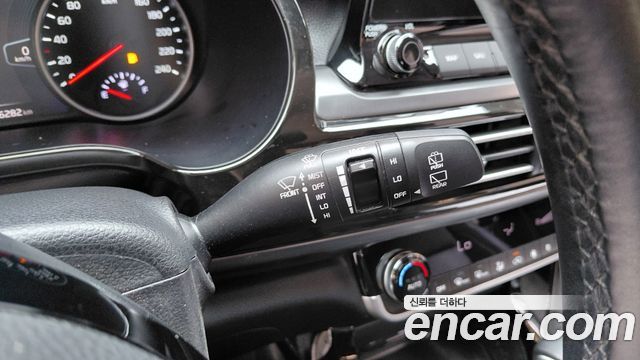 Kia Seltos Gasoline 1.6 Turbo 2WD Signature 2023 — фото 31