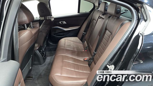 BMW 3 Series (G20) 330e Luxury 2021 — фото 11