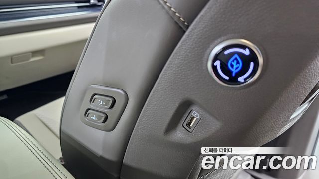 Kia Carnival (IV) Gasoline 7-Seater Hi-Limousine Signature 2021 — фото 18