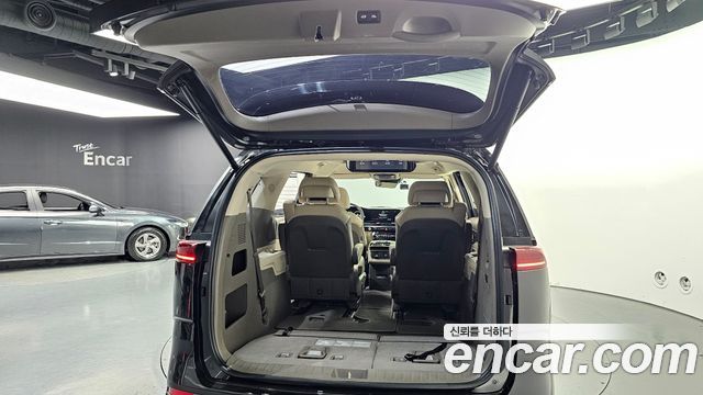 Kia Carnival (IV) Gasoline 7-Seater Hi-Limousine Signature 2021 — фото 20