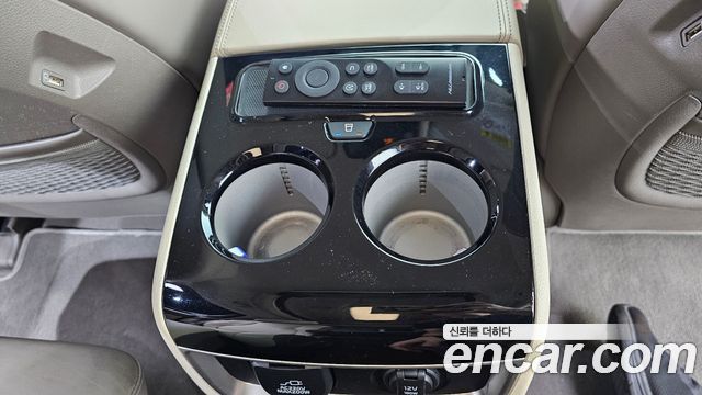 Kia Carnival (IV) Gasoline 7-Seater Hi-Limousine Signature 2021 — фото 27