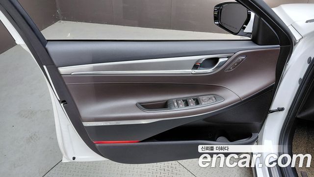 Hyundai Grandeur Hybrid (IG) Exclusive 2022 — фото 24