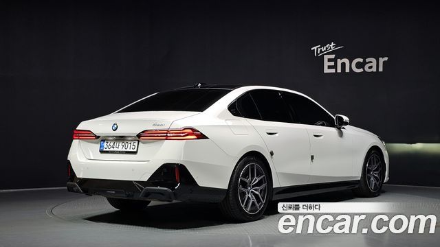 BMW 5 Series (G60) 520i M Sport 2026 — фото 2