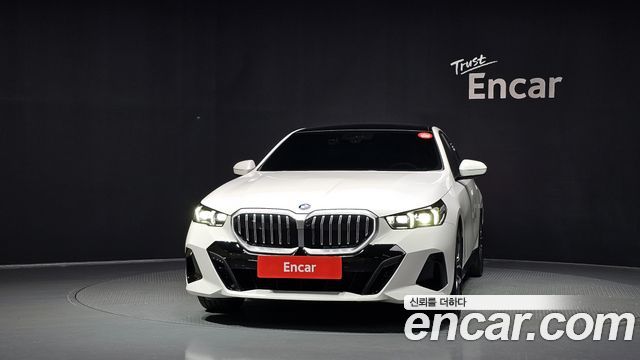 BMW 5 Series (G60) 520i M Sport 2026 — фото 3