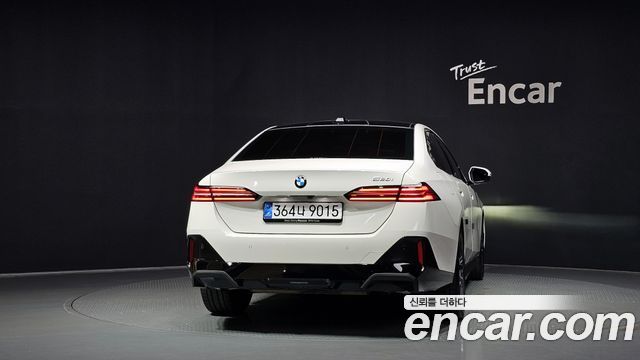 BMW 5 Series (G60) 520i M Sport 2026 — фото 4
