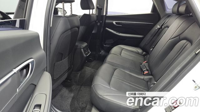 Hyundai Sonata (DN8) 2.0 Premium Plus 2022 — фото 12