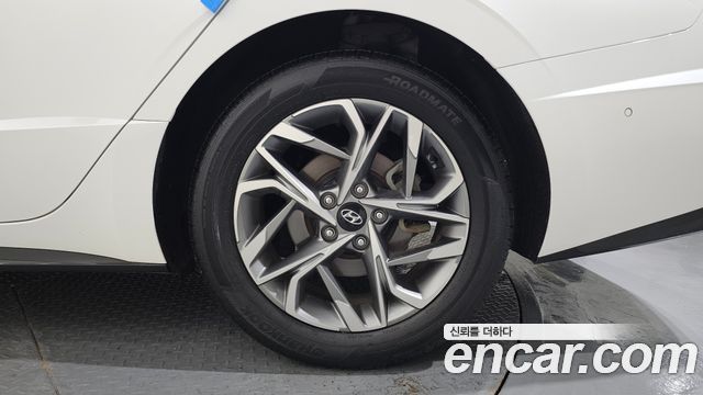 Hyundai Sonata (DN8) 2.0 Premium Plus 2022 — фото 21