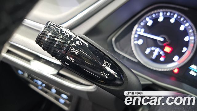 Hyundai Sonata (DN8) 2.0 Premium Plus 2022 — фото 27