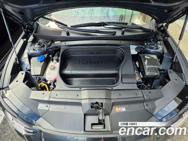 Hyundai Ioniq 6 Long Range AWD Exclusive 2023 — фото 8