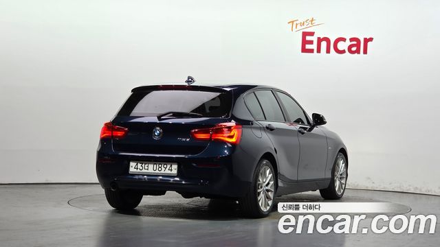 BMW 1 Series (F20) 118d Sport 5Door 2016 — фото 2
