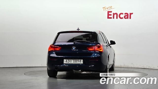 BMW 1 Series (F20) 118d Sport 5Door 2016 — фото 4