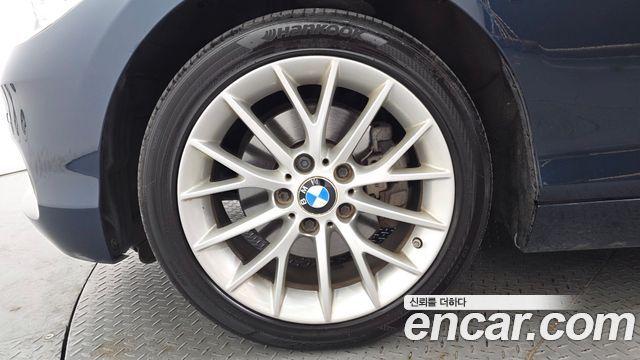BMW 1 Series (F20) 118d Sport 5Door 2016 — фото 5