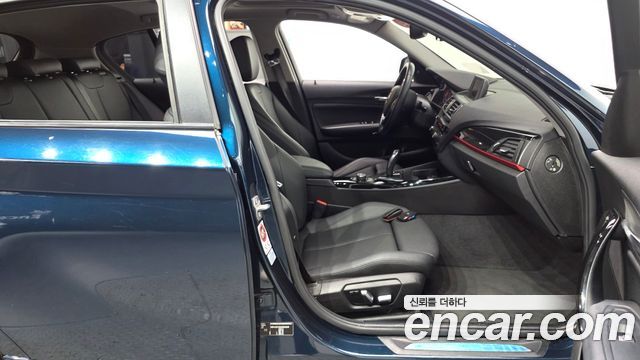 BMW 1 Series (F20) 118d Sport 5Door 2016 — фото 10