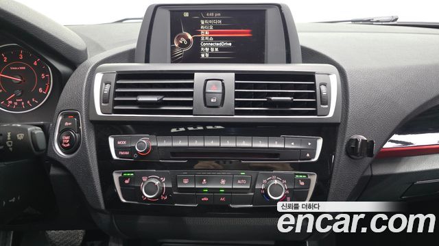 BMW 1 Series (F20) 118d Sport 5Door 2016 — фото 18