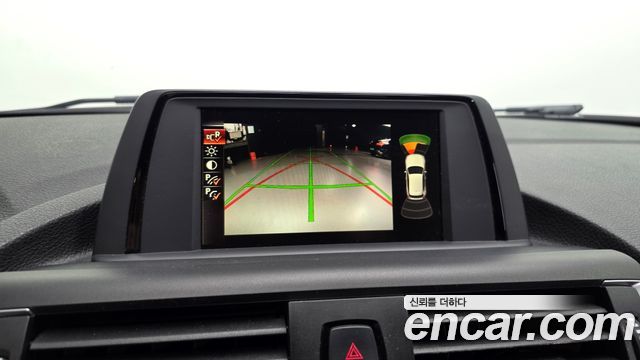 BMW 1 Series (F20) 118d Sport 5Door 2016 — фото 19
